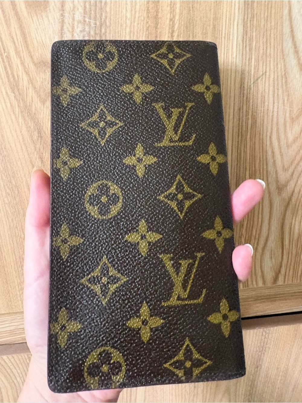 Authentic LOUIS VUITTON CREDIT CARD/CHECK-BOOK wallet - Picture 2 of 14